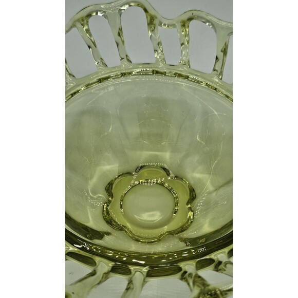 Vintage Green 1940s Duncan & Miller Unique Open Lace Glass Bowl - Picture 9 of 9